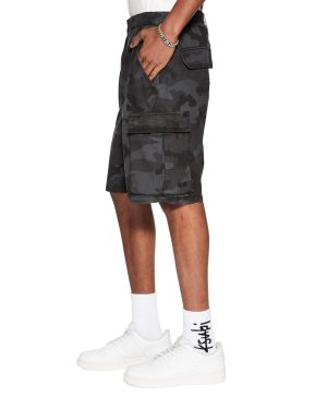 FUGITIVE CARGO SHORT BLACK CAMO